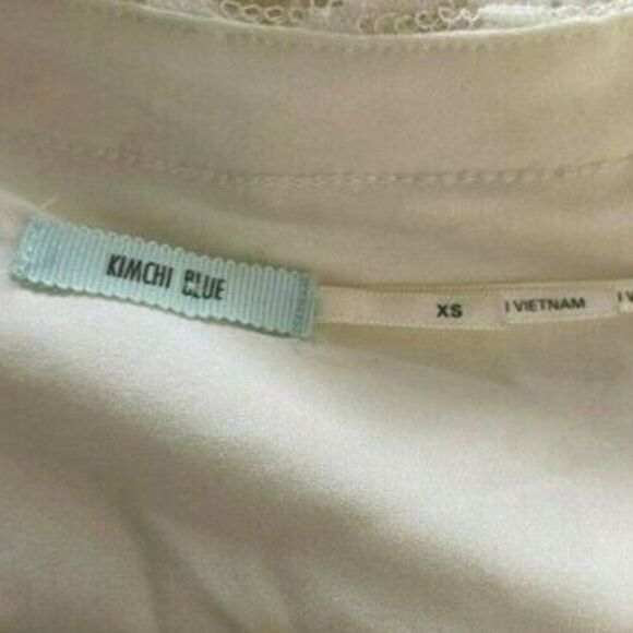 Urban Outfitters Kimchi Blue Lace Mini Dress Tunic Cream Ivory XS - Picture 5 of 6